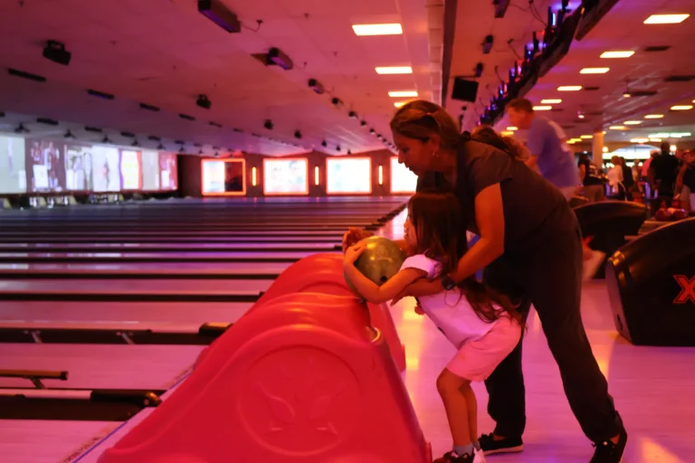 Bowling for Bread event photo 14