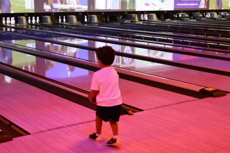 Bowling for Bread event photo 24