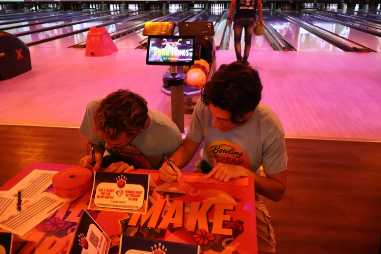 Bowling for Bread event photo 25