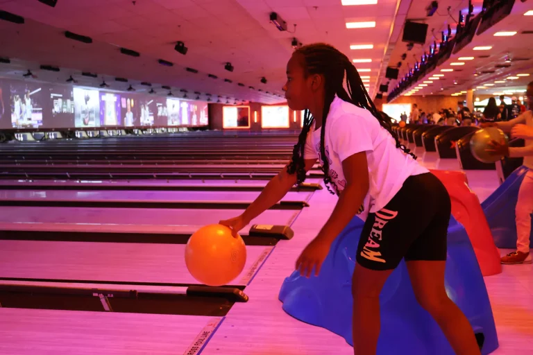 Bowling for Bread event photo 32