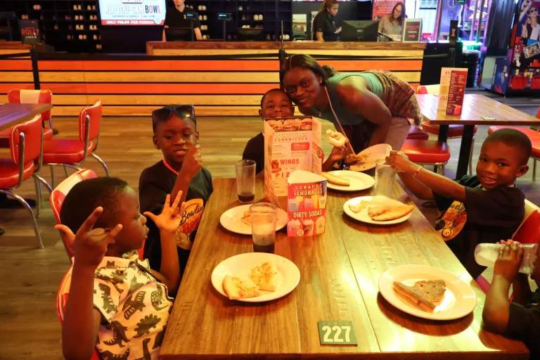 Bowling for Bread event photo 45