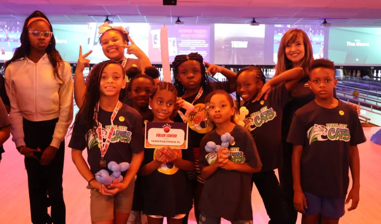Bowling for Bread event photo 51