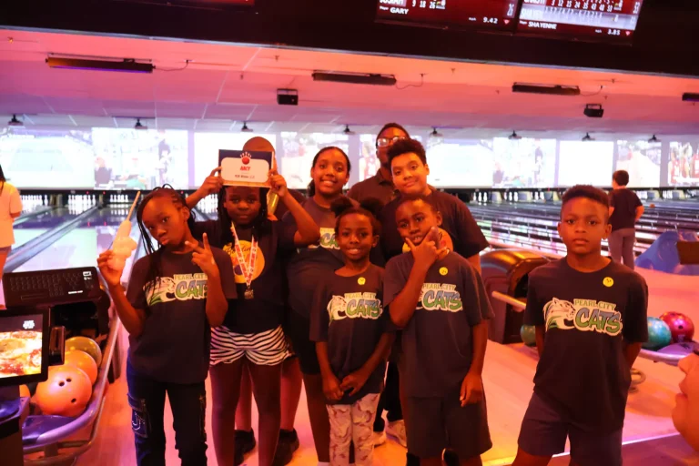 Bowling for Bread event photo 57