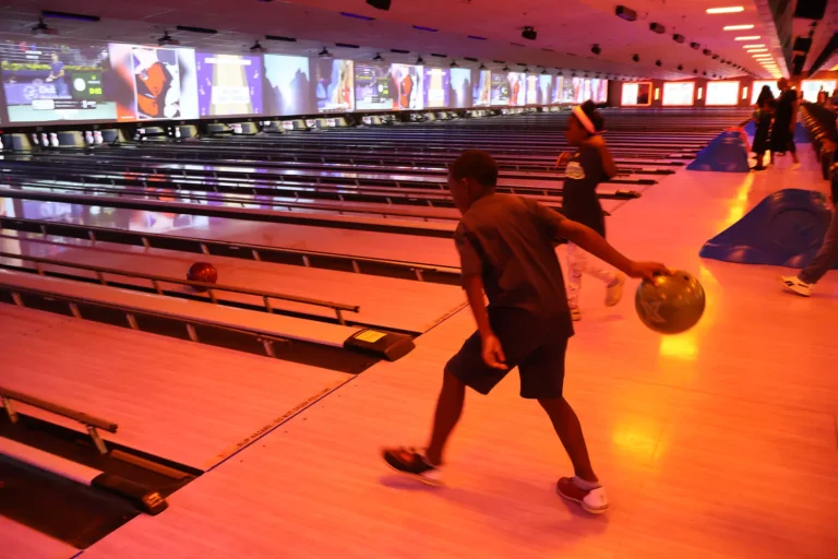 Bowling for Bread event photo 74