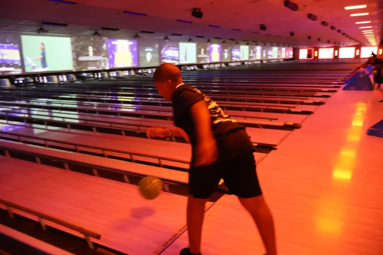 Bowling for Bread event photo 76