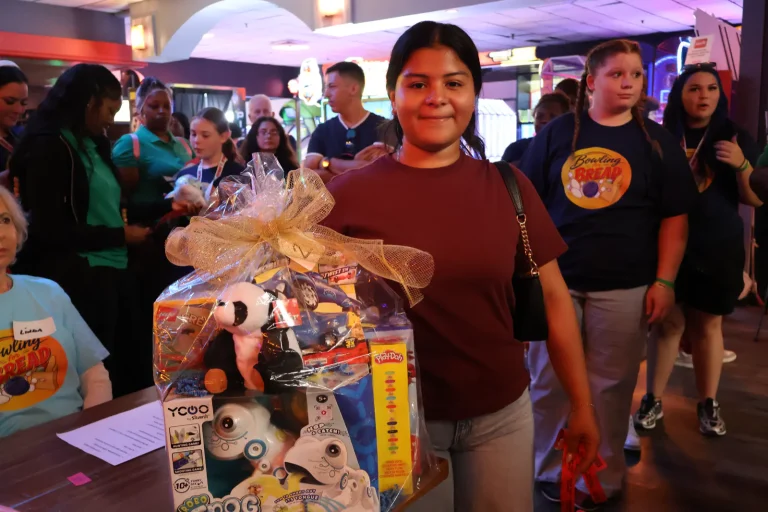 Bowling for Bread event photo 82