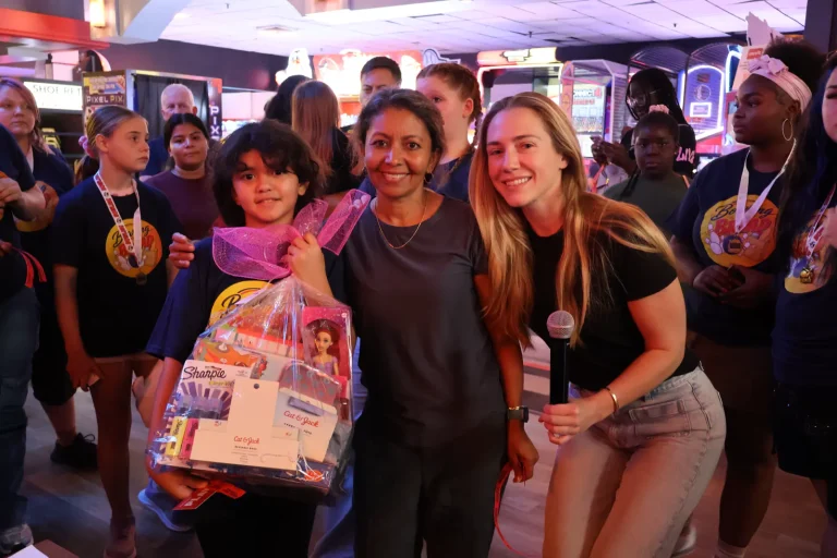Bowling for Bread event photo 87