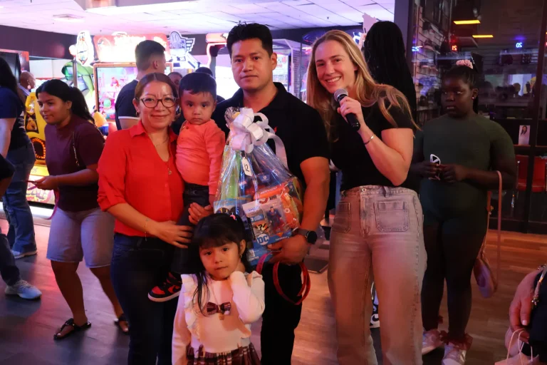Bowling for Bread event photo 91