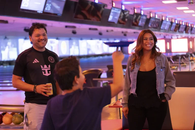 Bowling for Bread event photo 104