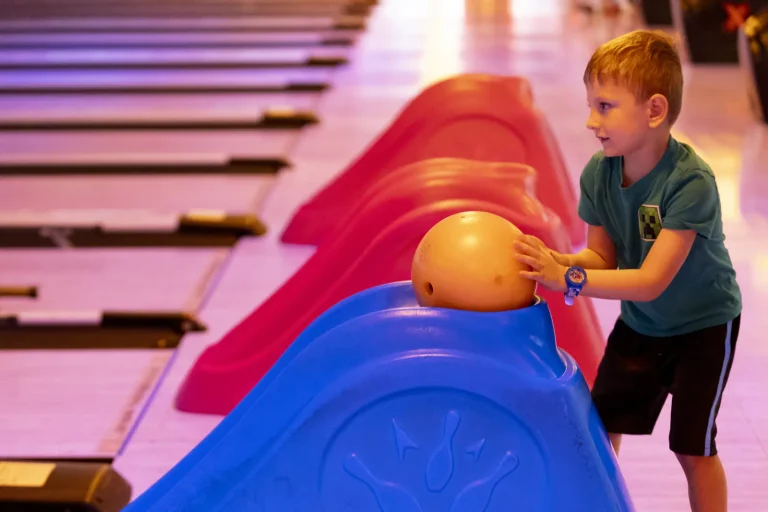 Bowling for Bread event photo 114
