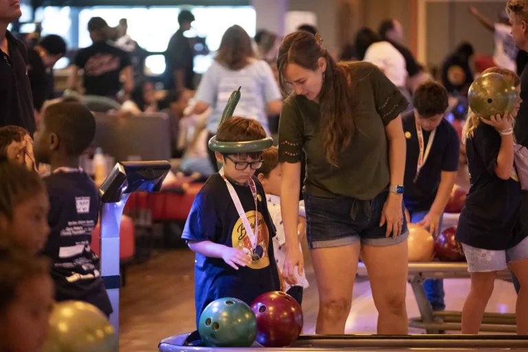 Bowling for Bread event photo 115