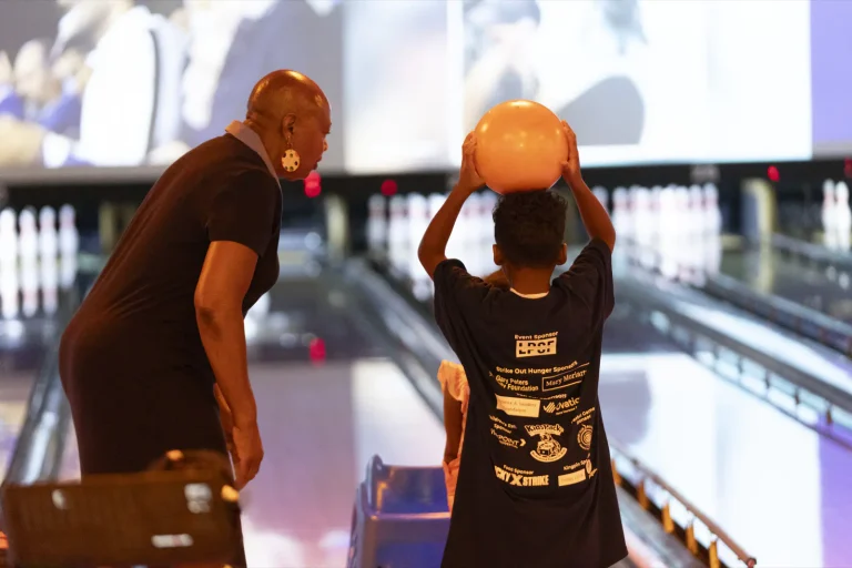 Bowling for Bread event photo 124