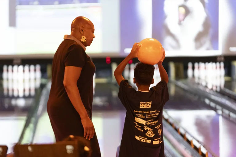 Bowling for Bread event photo 125