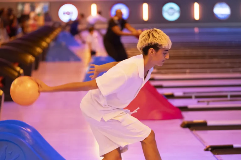 Bowling for Bread event photo 126