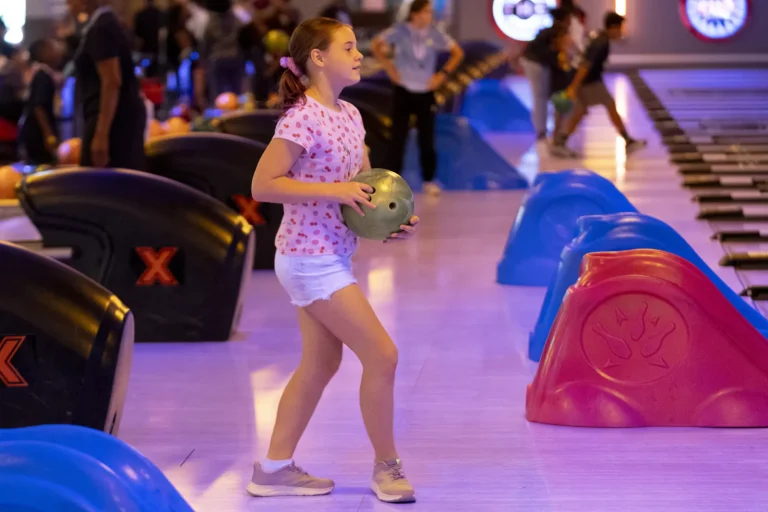 Bowling for Bread event photo 129