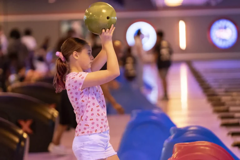 Bowling for Bread event photo 130