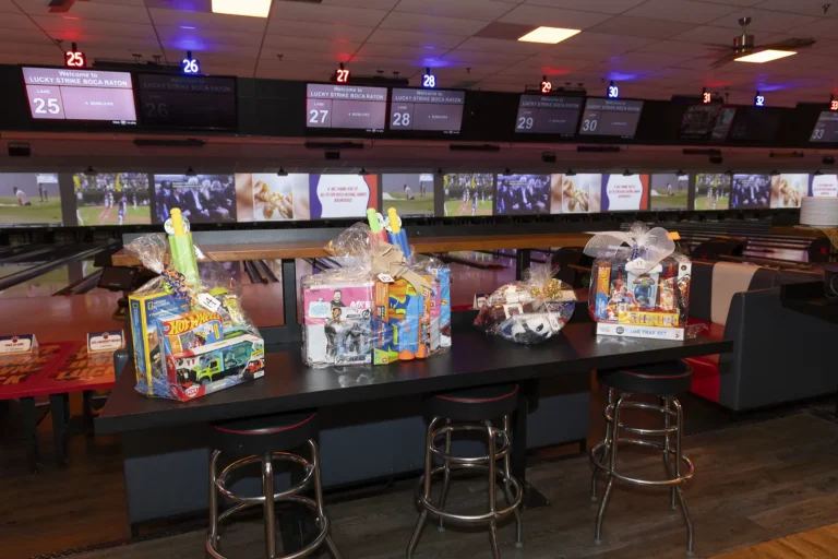 Bowling for Bread event photo 139