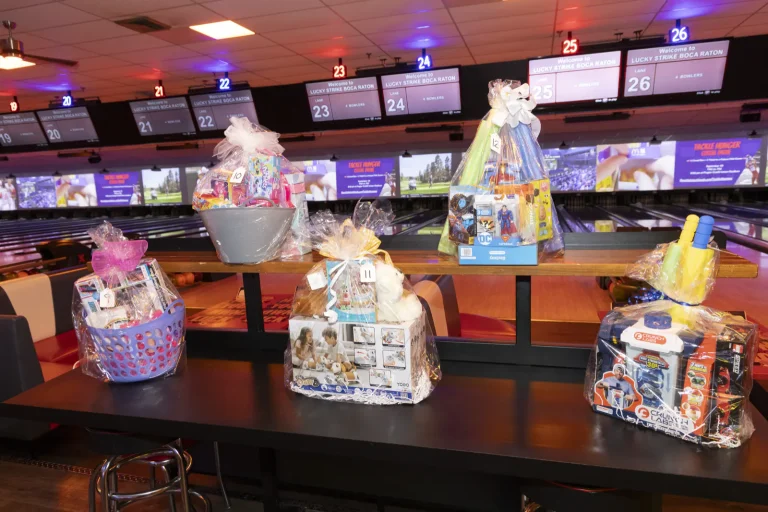 Bowling for Bread event photo 140