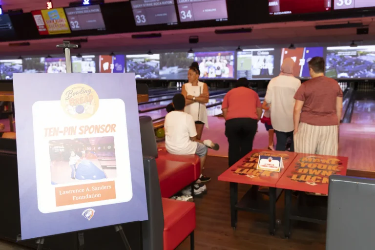 Bowling for Bread event photo 154