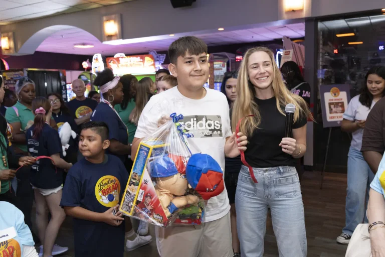Bowling for Bread event photo 194