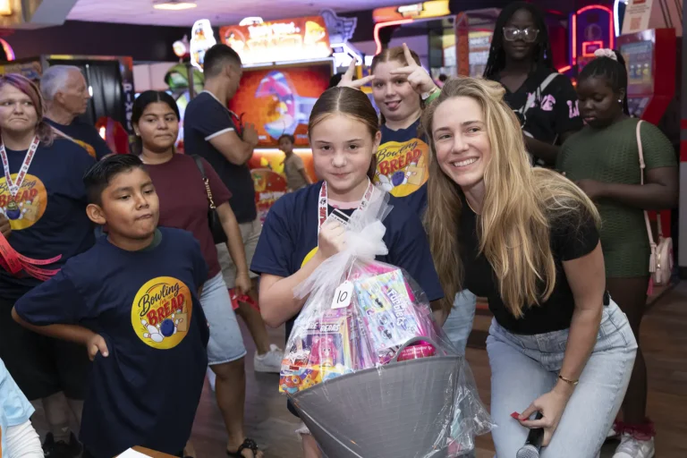 Bowling for Bread event photo 200