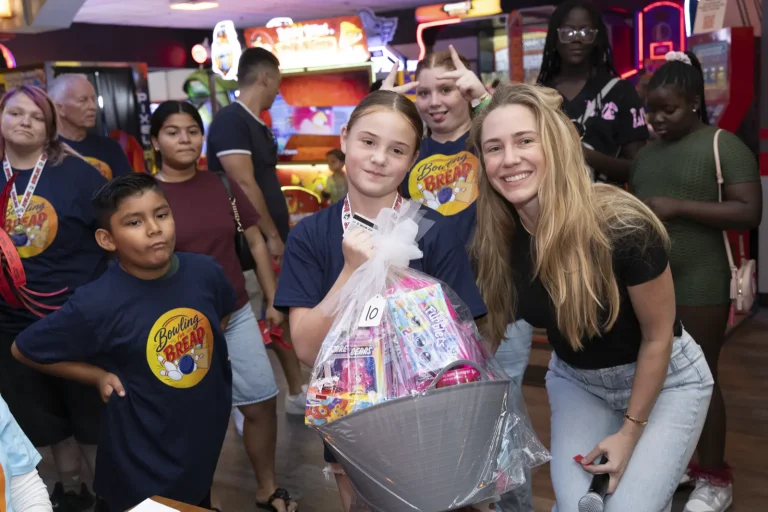 Bowling for Bread event photo 201