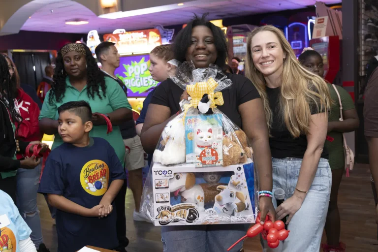 Bowling for Bread event photo 203